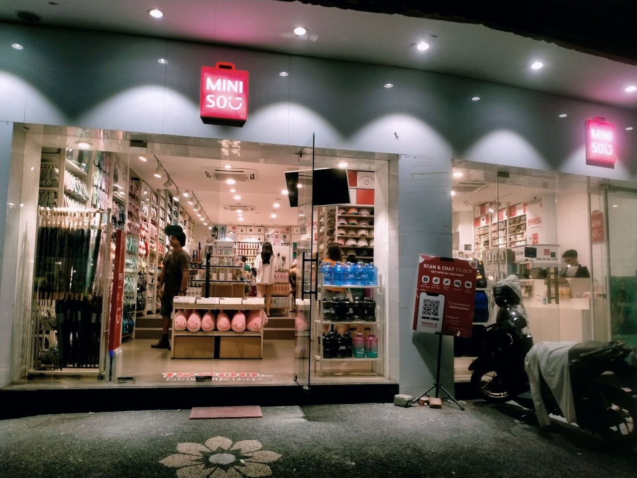 MINISO, Магазин на Бали