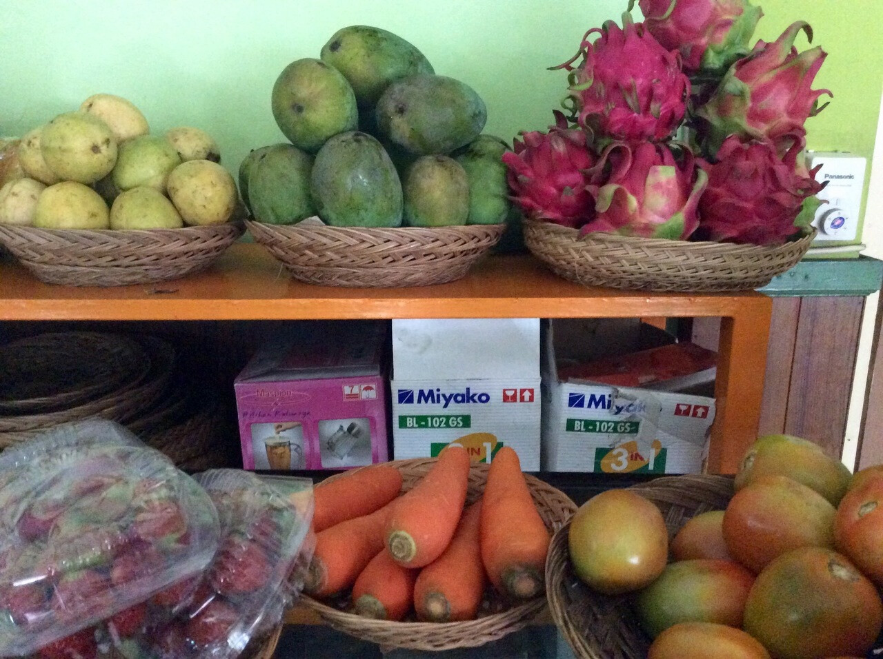 Warung Makan Nikmat halal