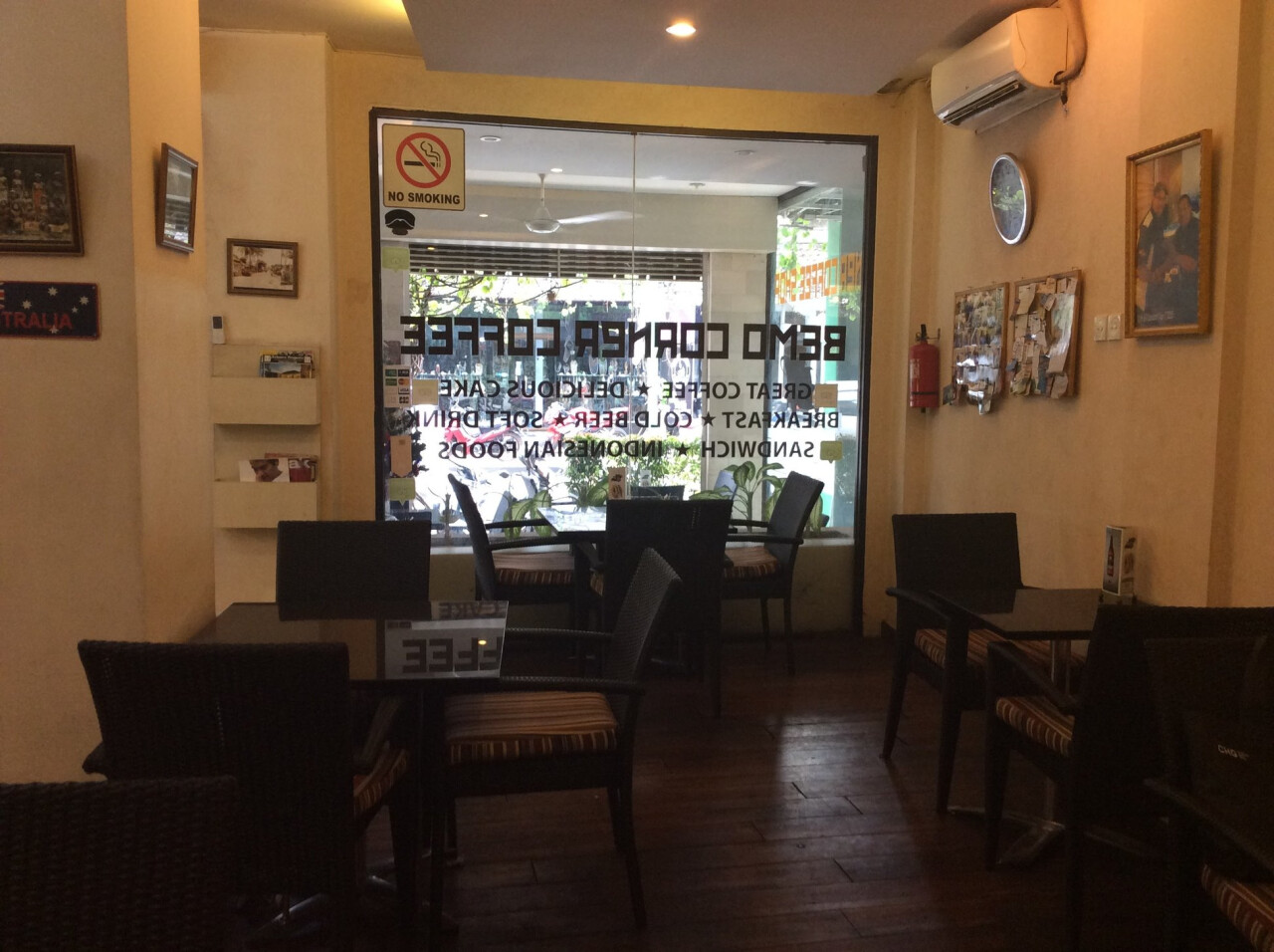 Bemo Corner coffee shop