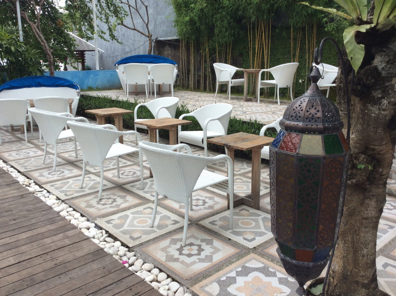 Shisha Cafe مطعم عربي/ شيشة