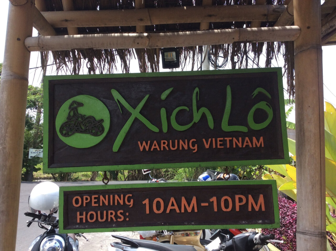 Xich Lo. Warung Vietnam