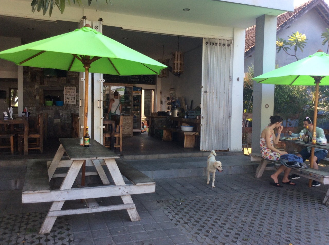 Warung Varuna