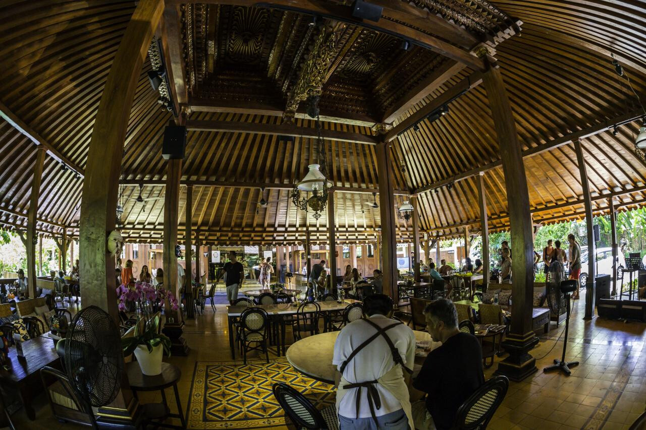 Made's Warung