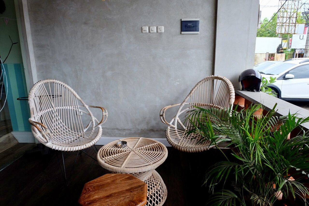 He’enalu Cafe and Resto
