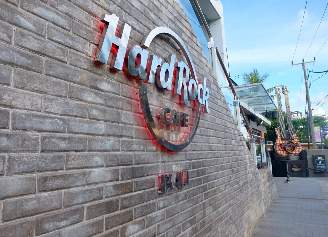 Hard Rock Cafe