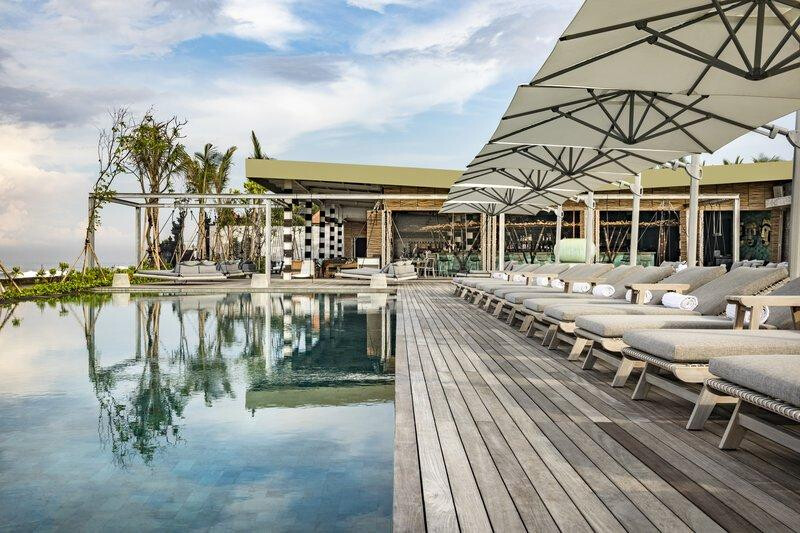 COMO Beach Club