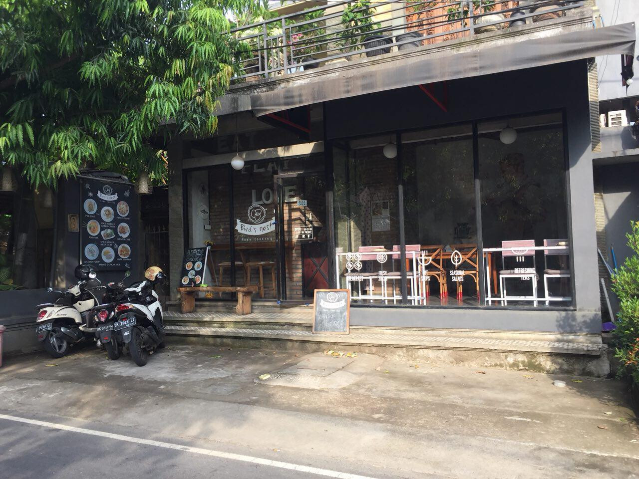 Bird's nest thai kitchen