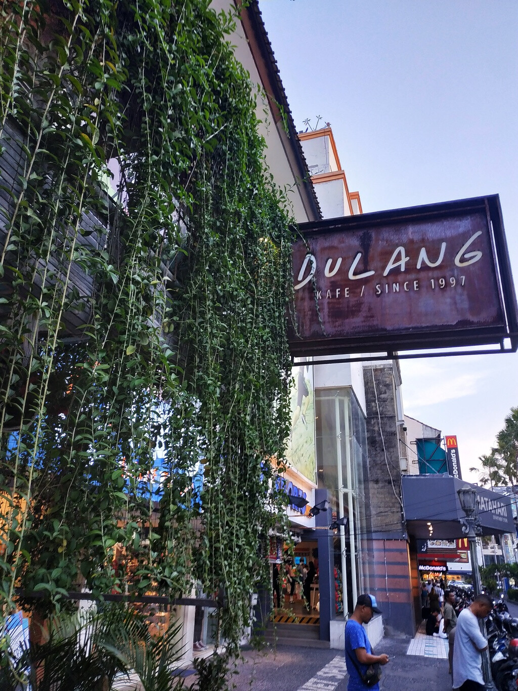 Dulang cafe
