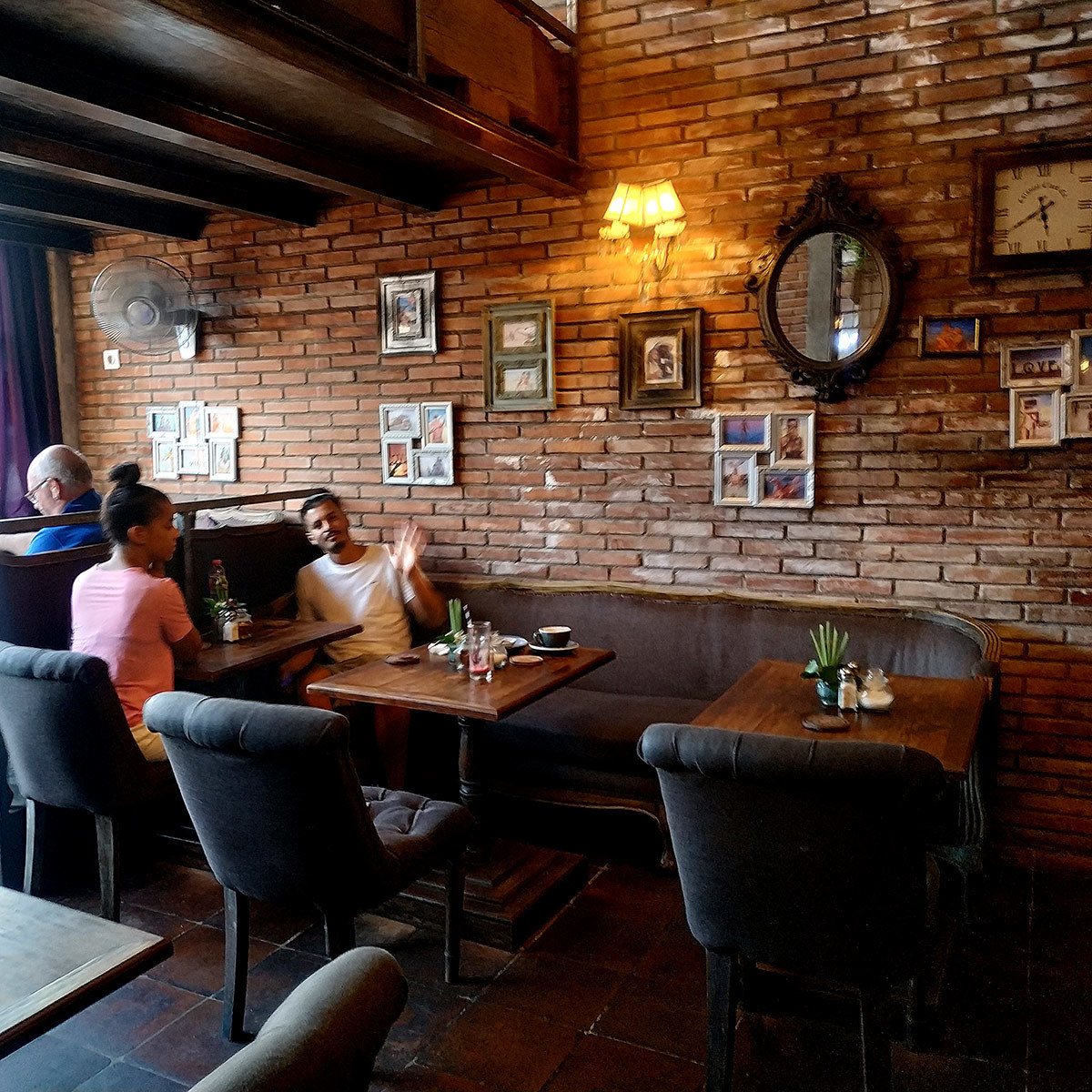 The Dusty Cafe