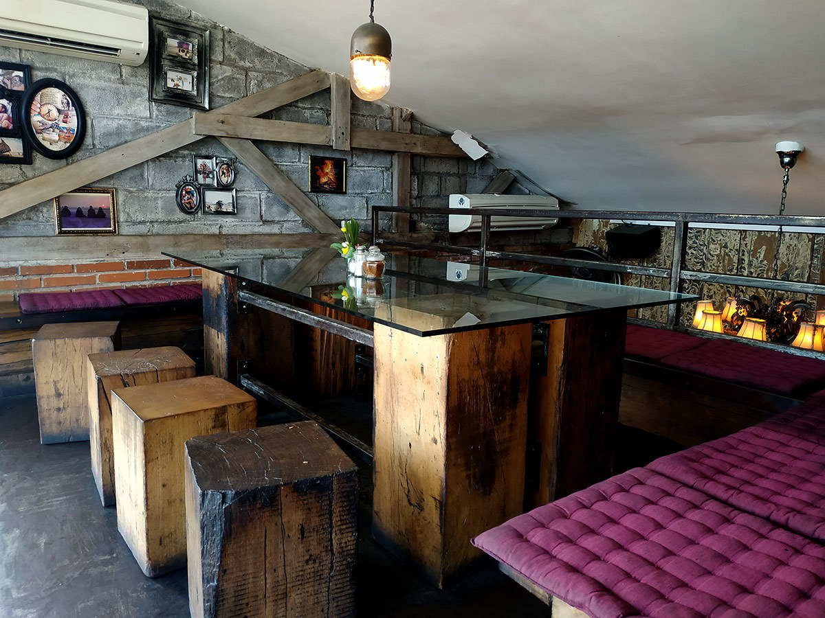 The Dusty Cafe