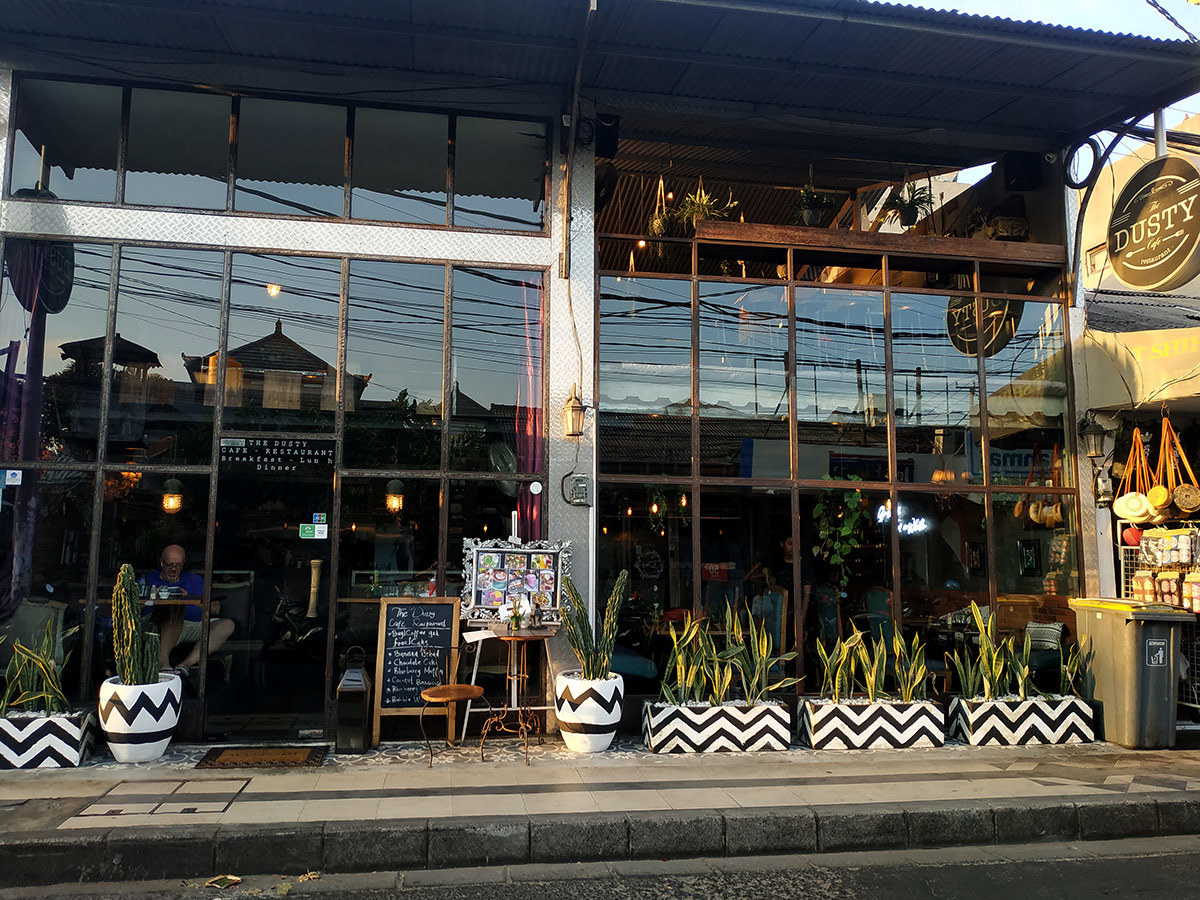 The Dusty Cafe