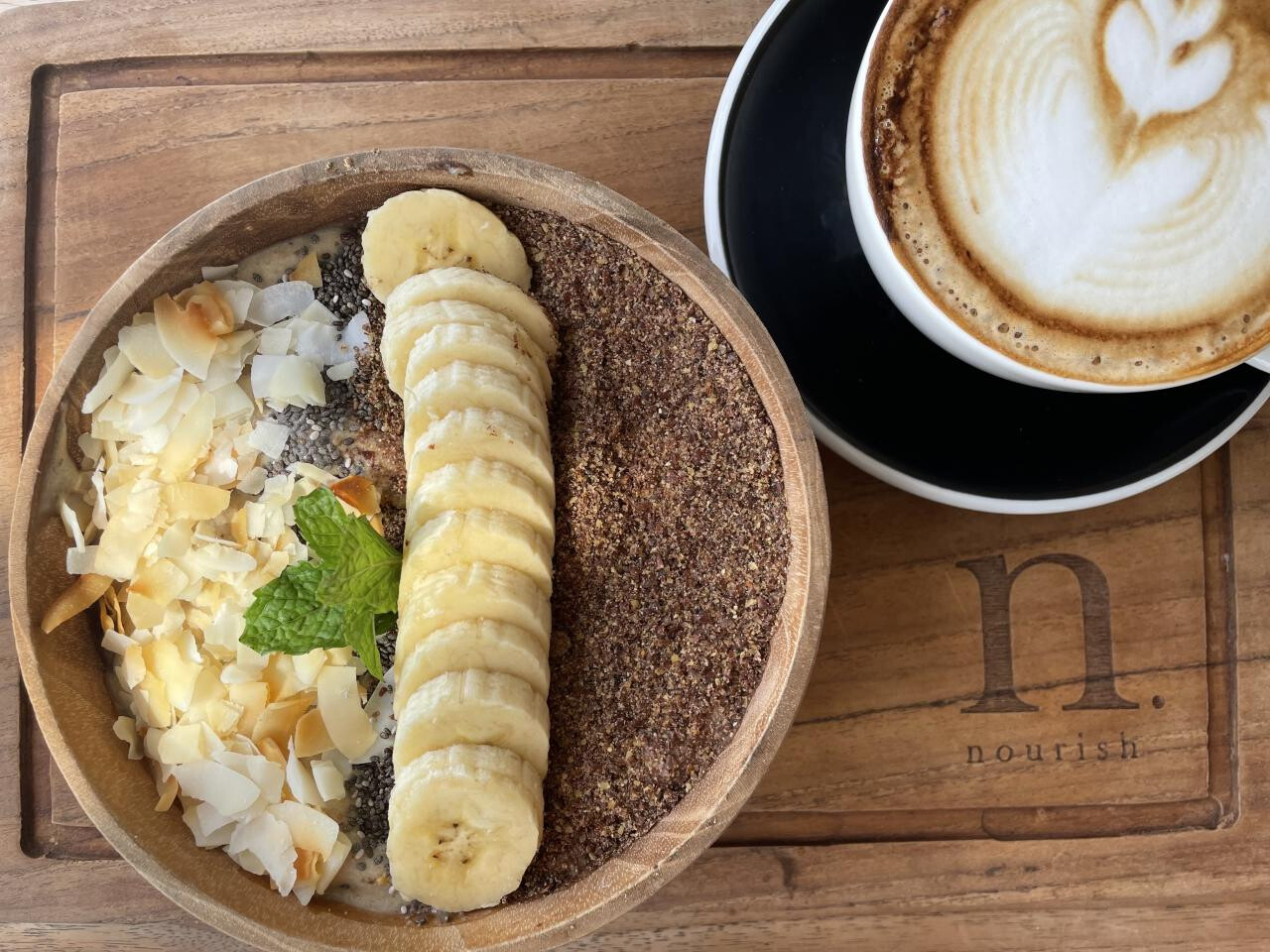 NOURISH CAFE WHOLEFOODS PIZZERIA & BAKERY - UNGASAN