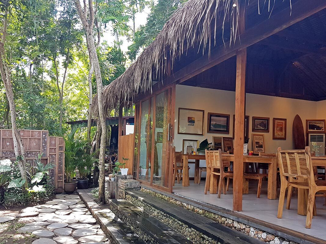Drifter Surf Shop Cafe & Gallery