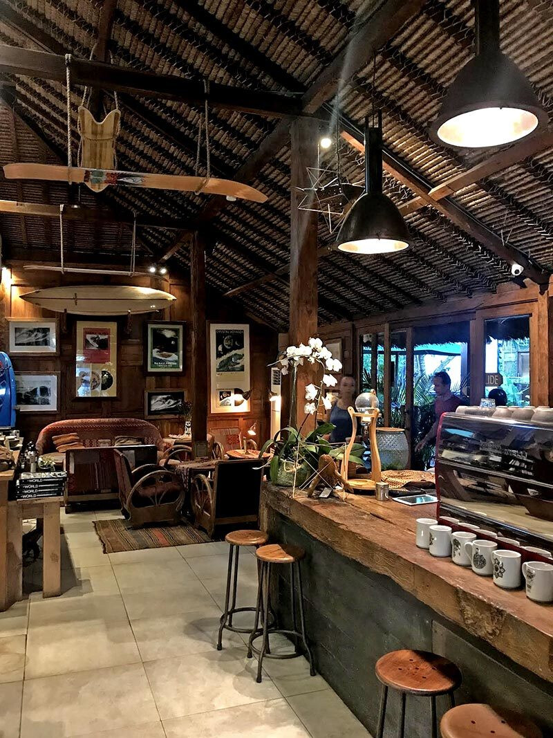Drifter Surf Shop Cafe & Gallery
