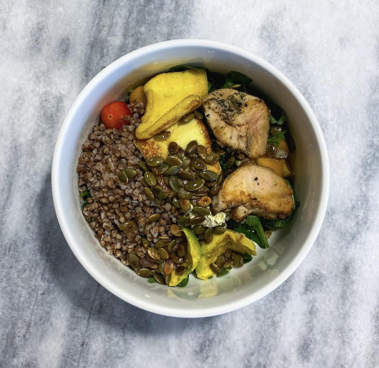 Organics. Salad and Bowl Bar