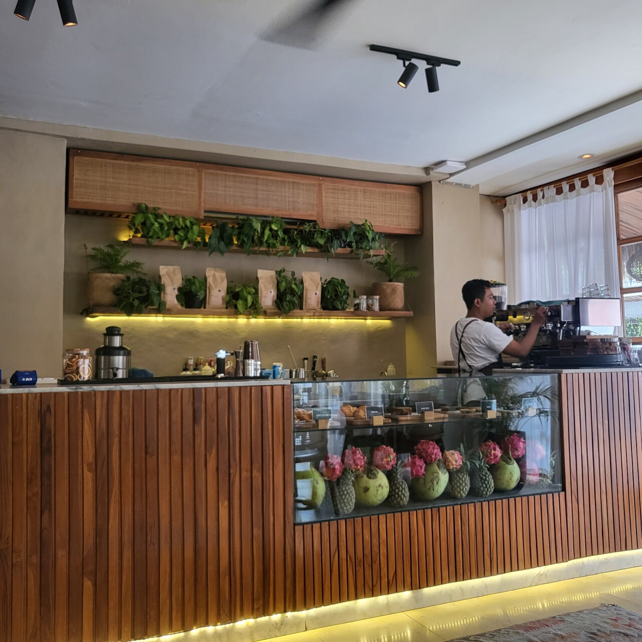 Ivy Cafe
