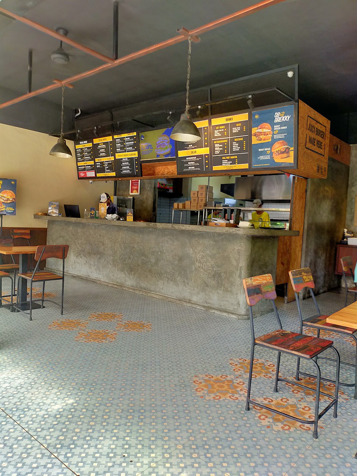Daeng Burger Umalas