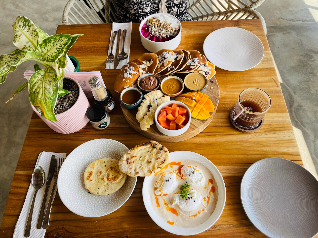 NOHI (Restaurant ~ Fresh food & Pastry)
