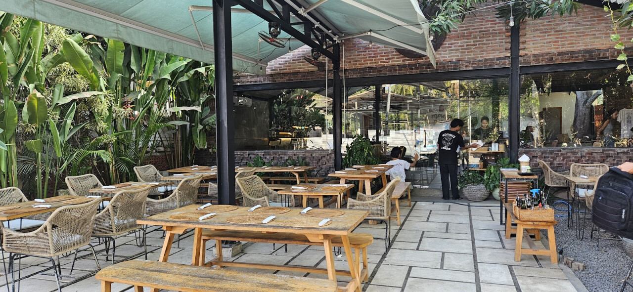 Mama Pizza Kuta Lombok