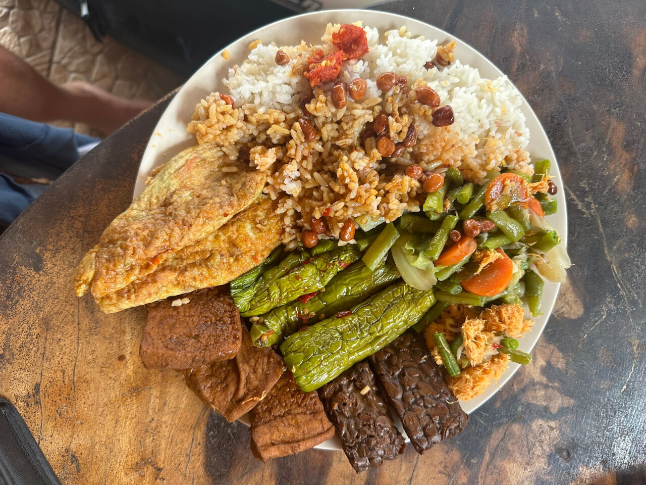 UD Mandiri, Rumah Makan Rezeky