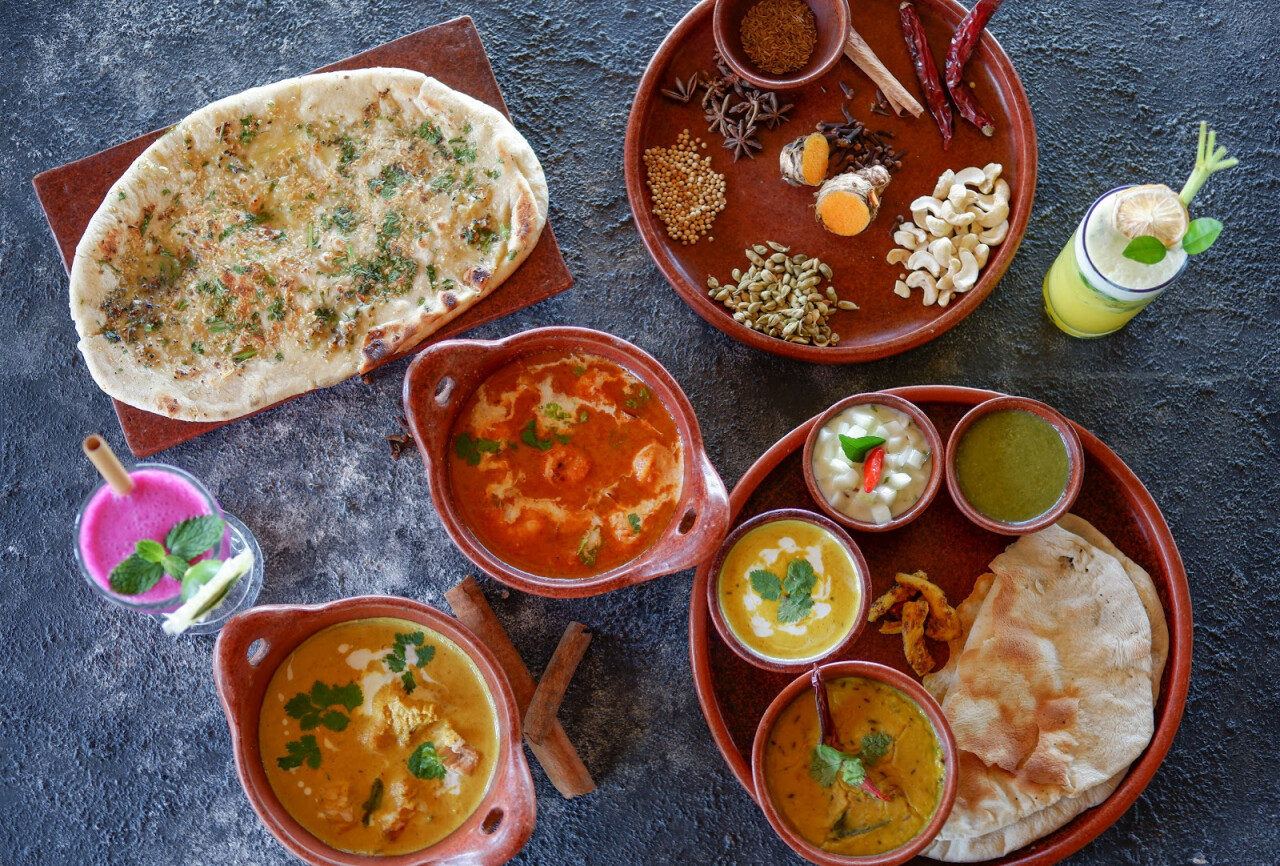 ASHTARI - Slow Food / Yoga / Loft