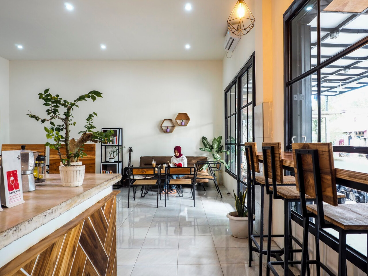 Arah Coffee & Cake