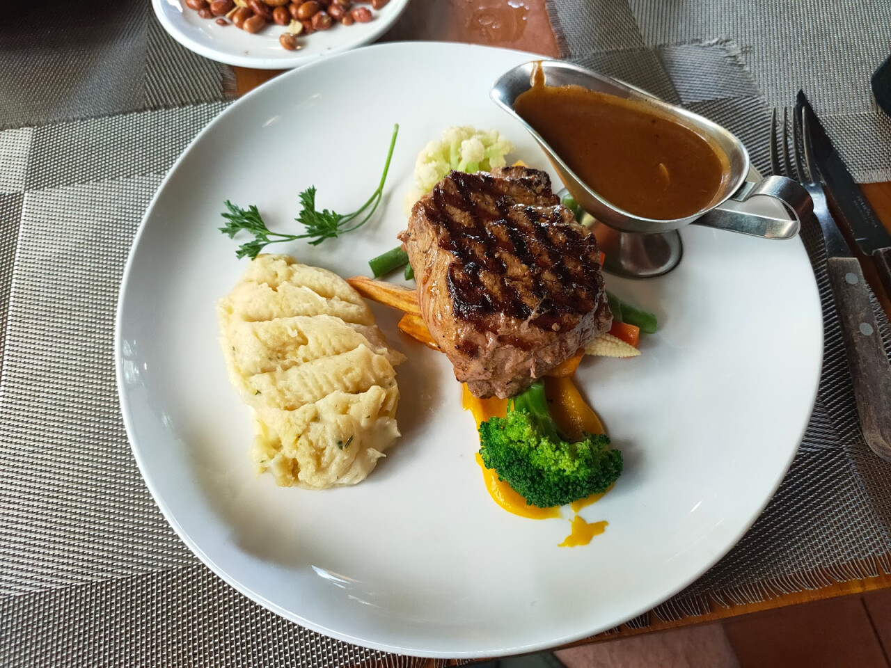Rib Warung Steak