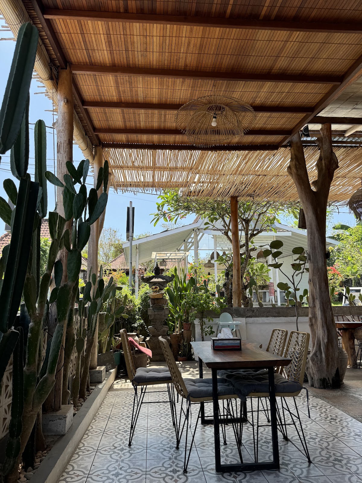 Cookies Coffee Shop and Warung