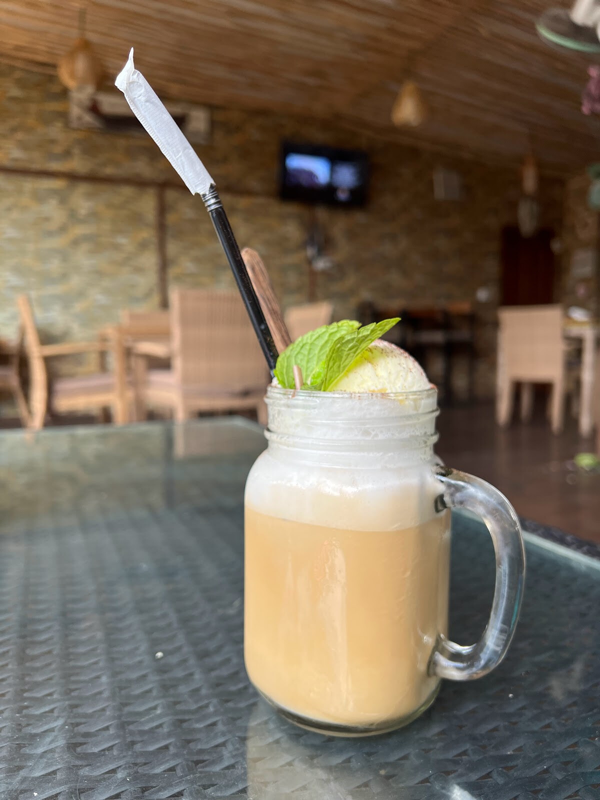 Black Wood Coffee Shop Lembongan