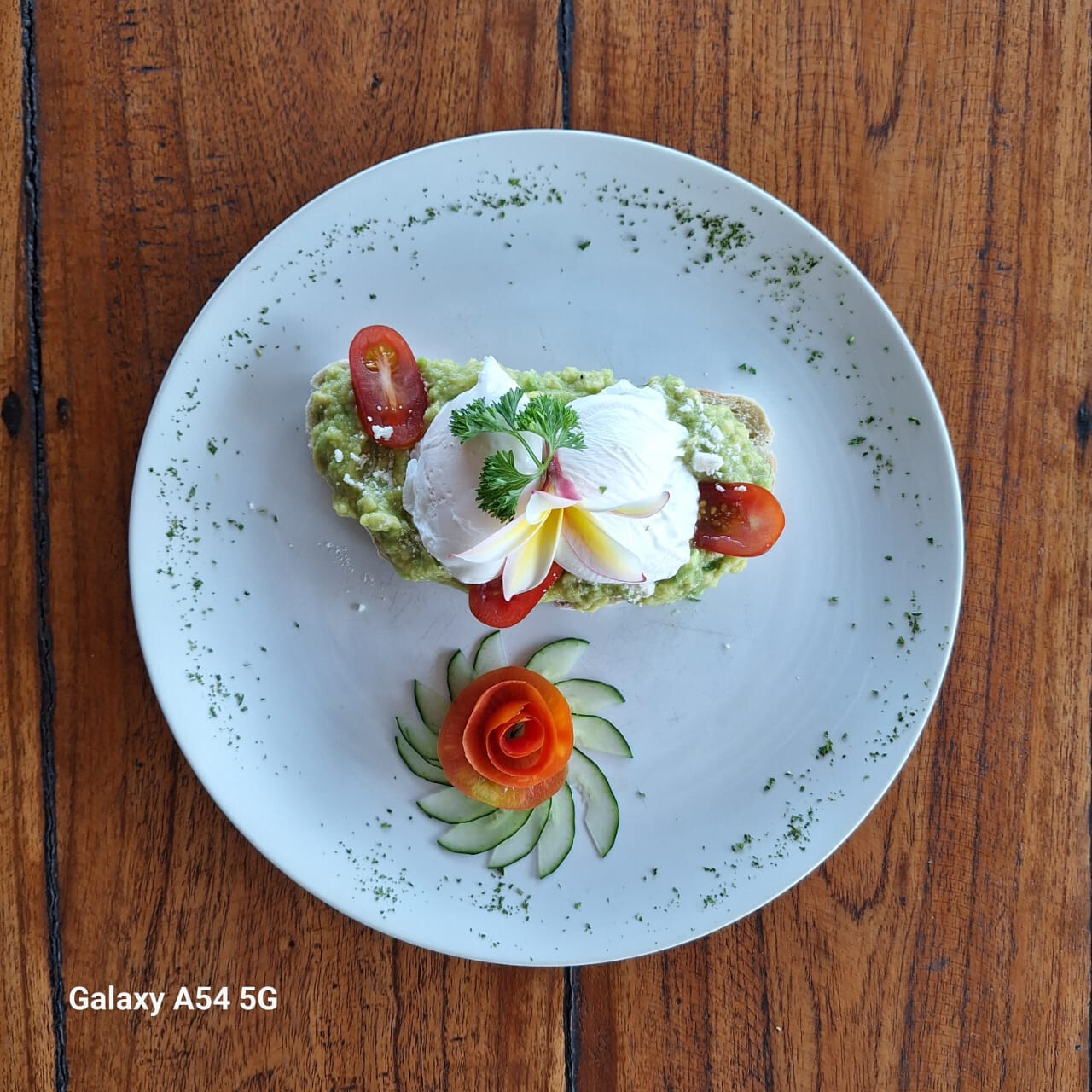 Indi Warung Lembongan Bar & Grill