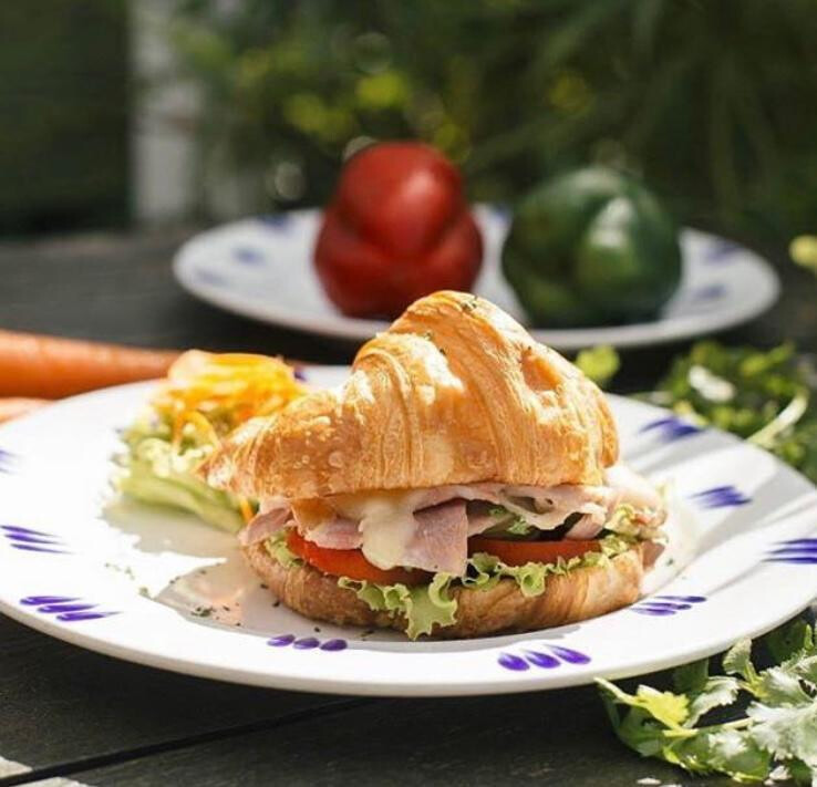 Delicioso Bistro & Restaurant