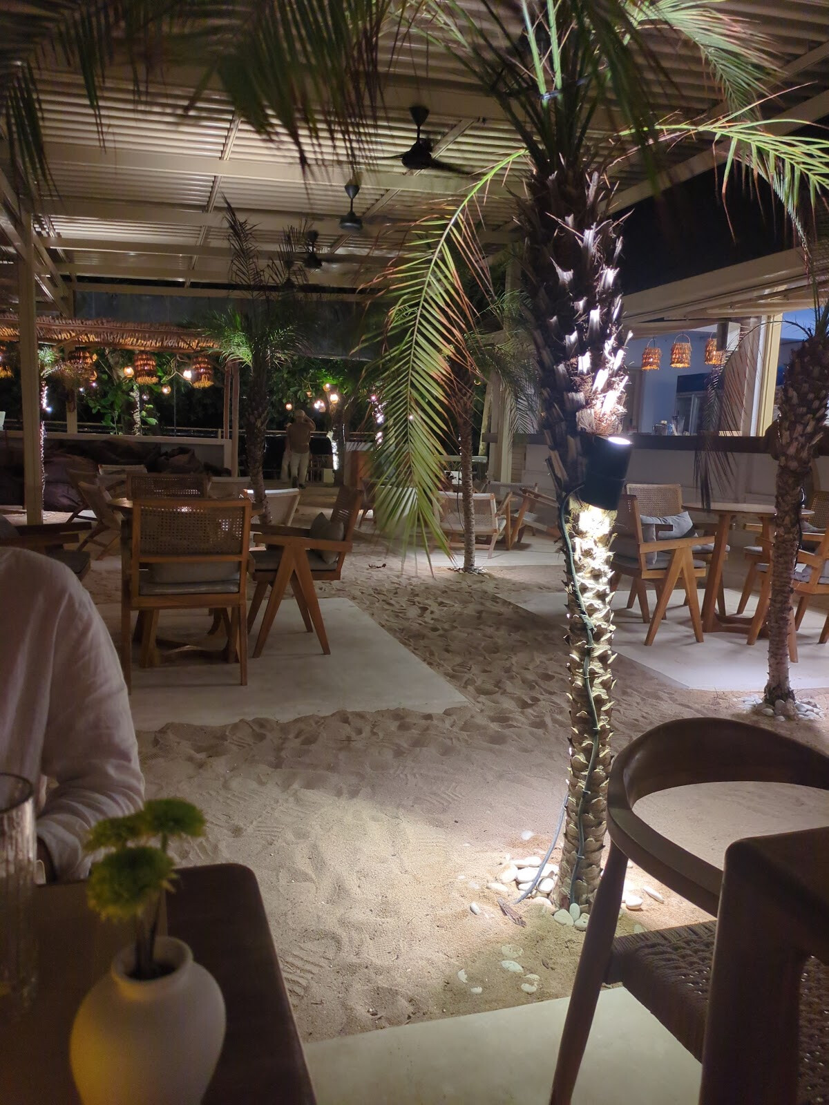 Costa by Monsta