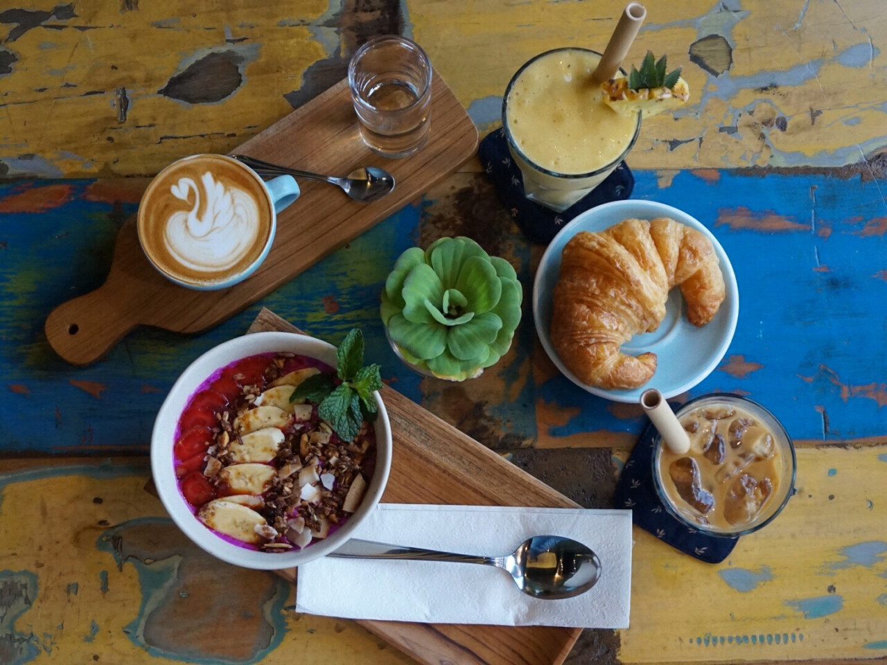 Sunny Coffee