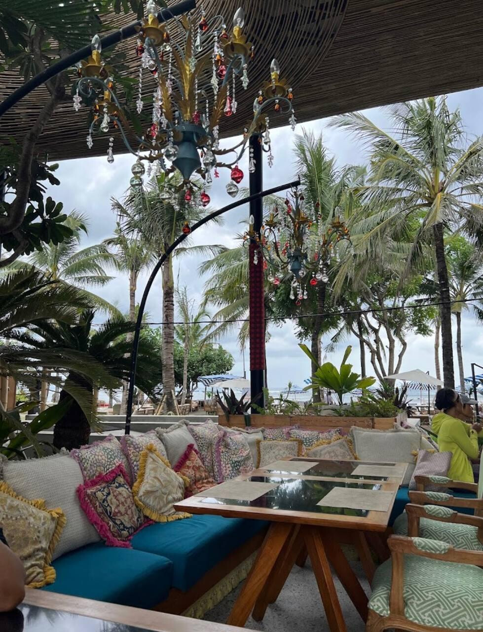 Byrd House Beach Club