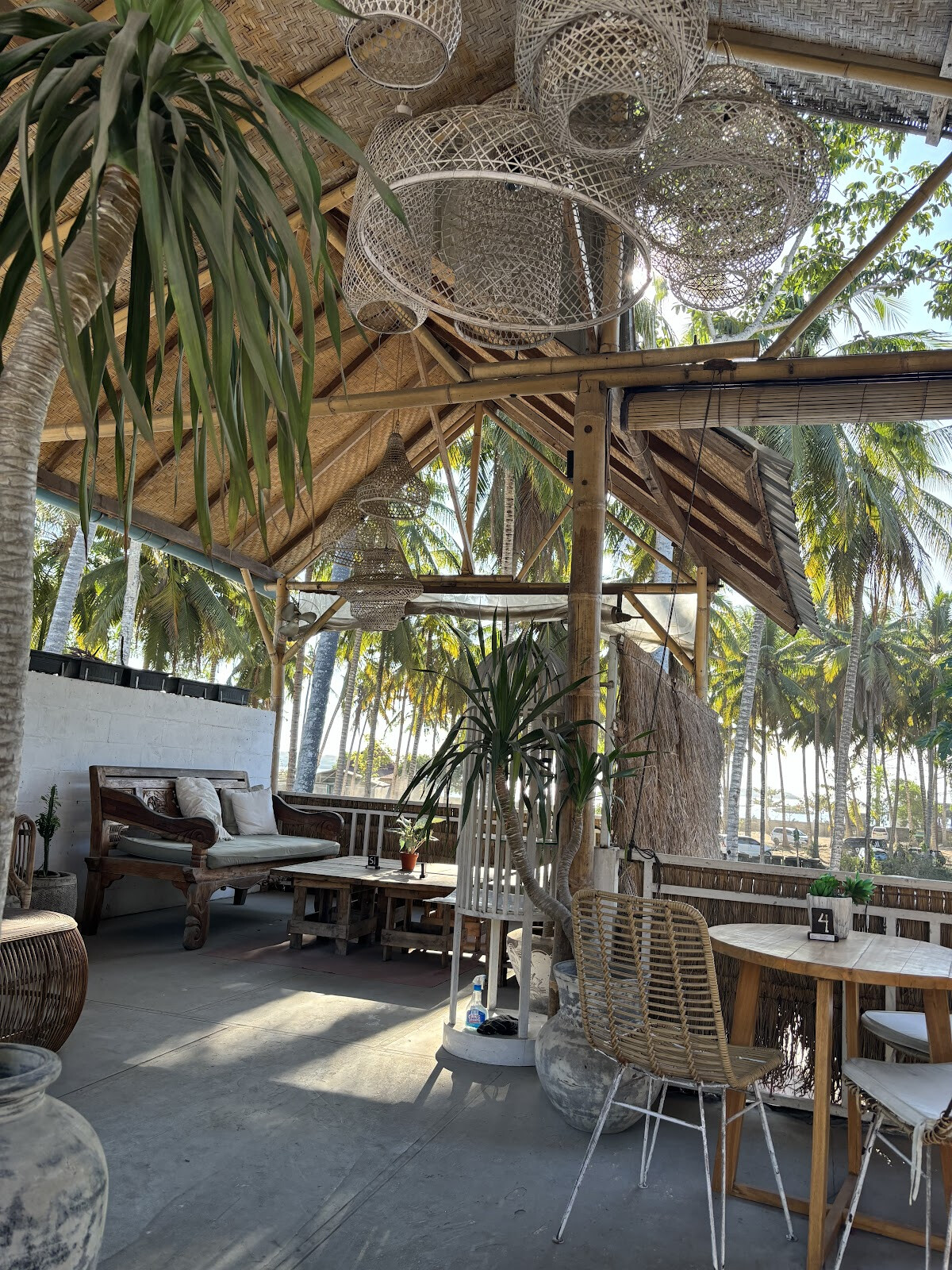 Alily Penida Restaurant & Bar