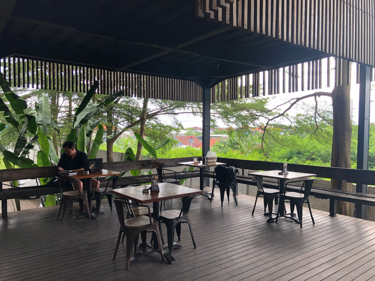 9/11 Cafe & Concept Store