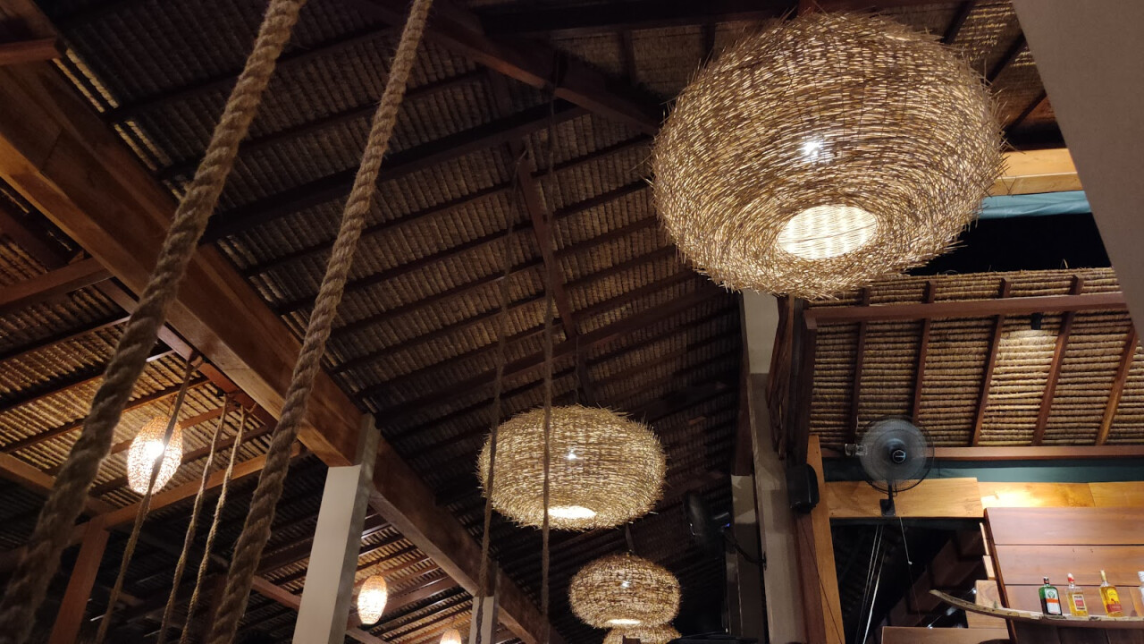Treehouse Restaurant and Bar