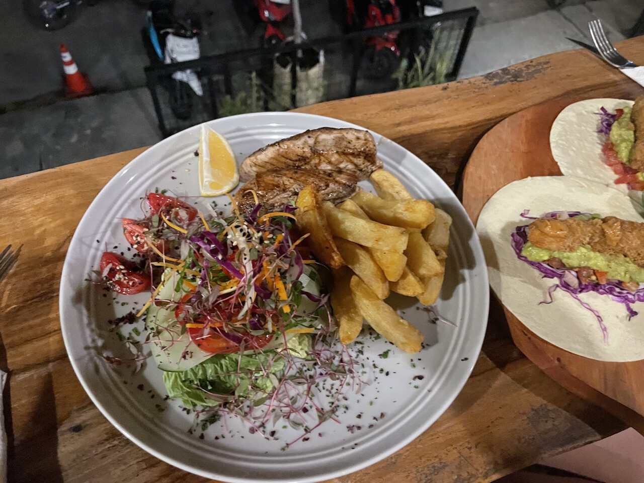 Treehouse Restaurant and Bar