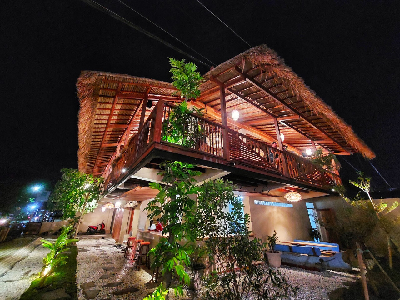 Treehouse Restaurant and Bar