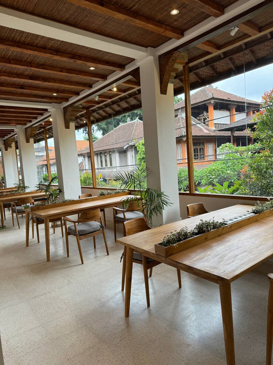 Ubud.Space Coworking and Coffee