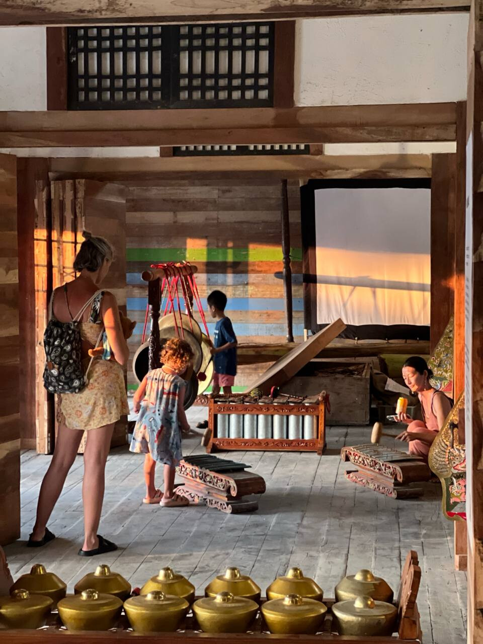 LONGHOUSE