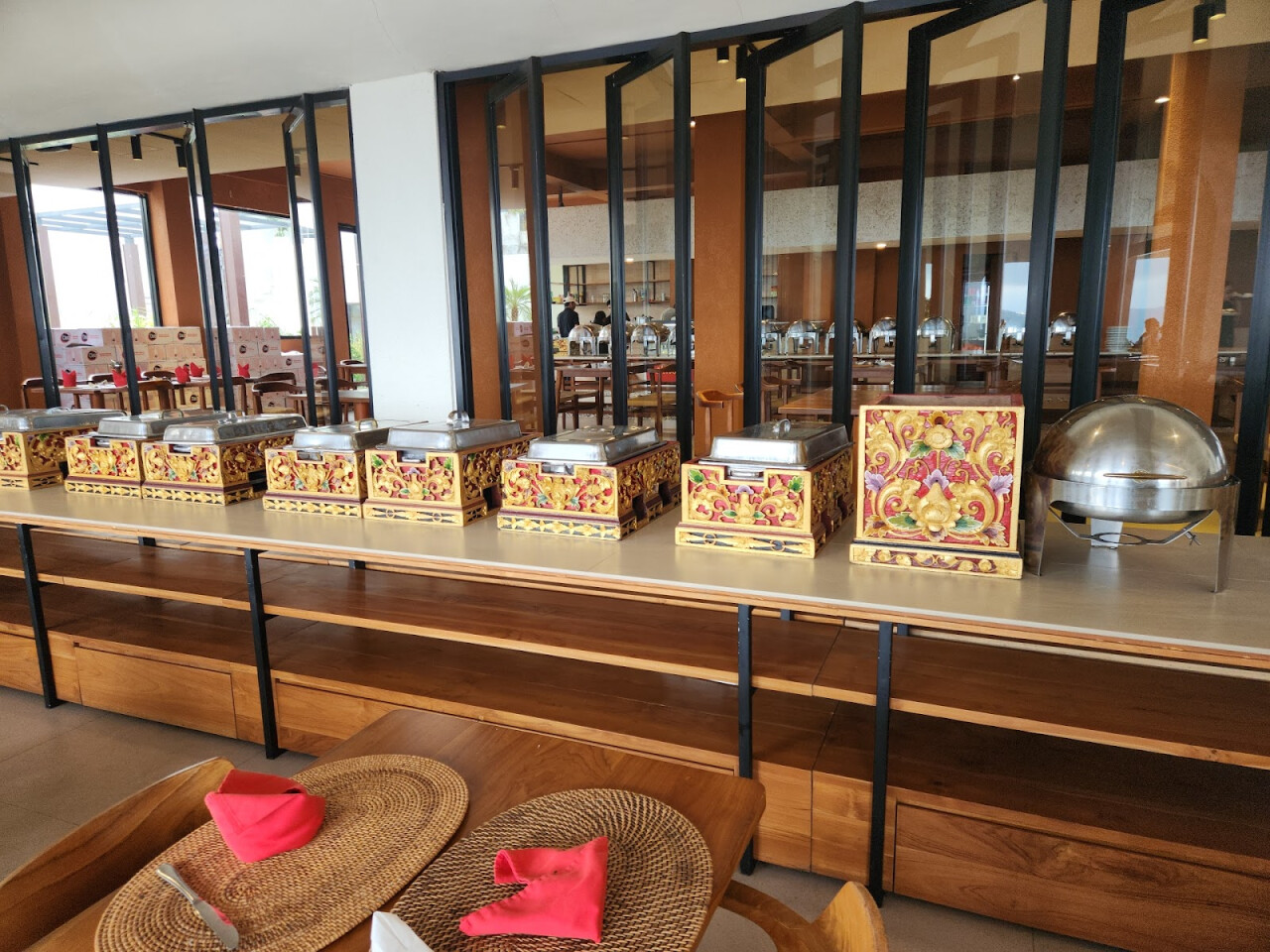 Grand Puncak Sari Restaurant