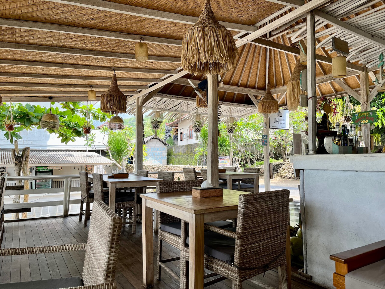 MyBeach Warung And Bar