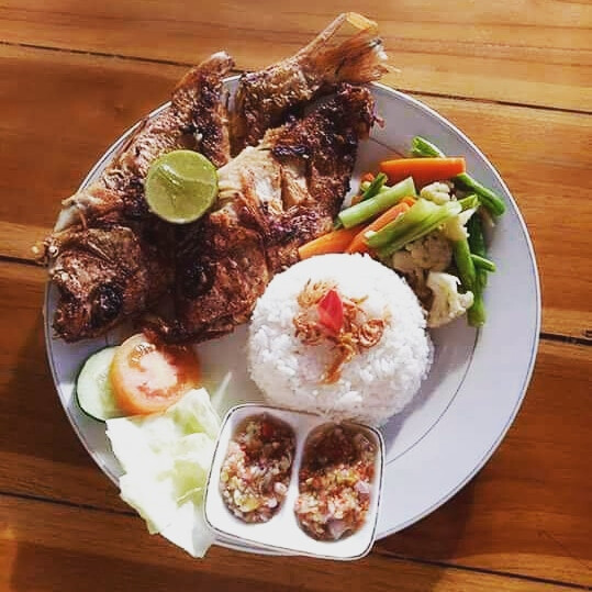 YUYU RESTO CENINGAN