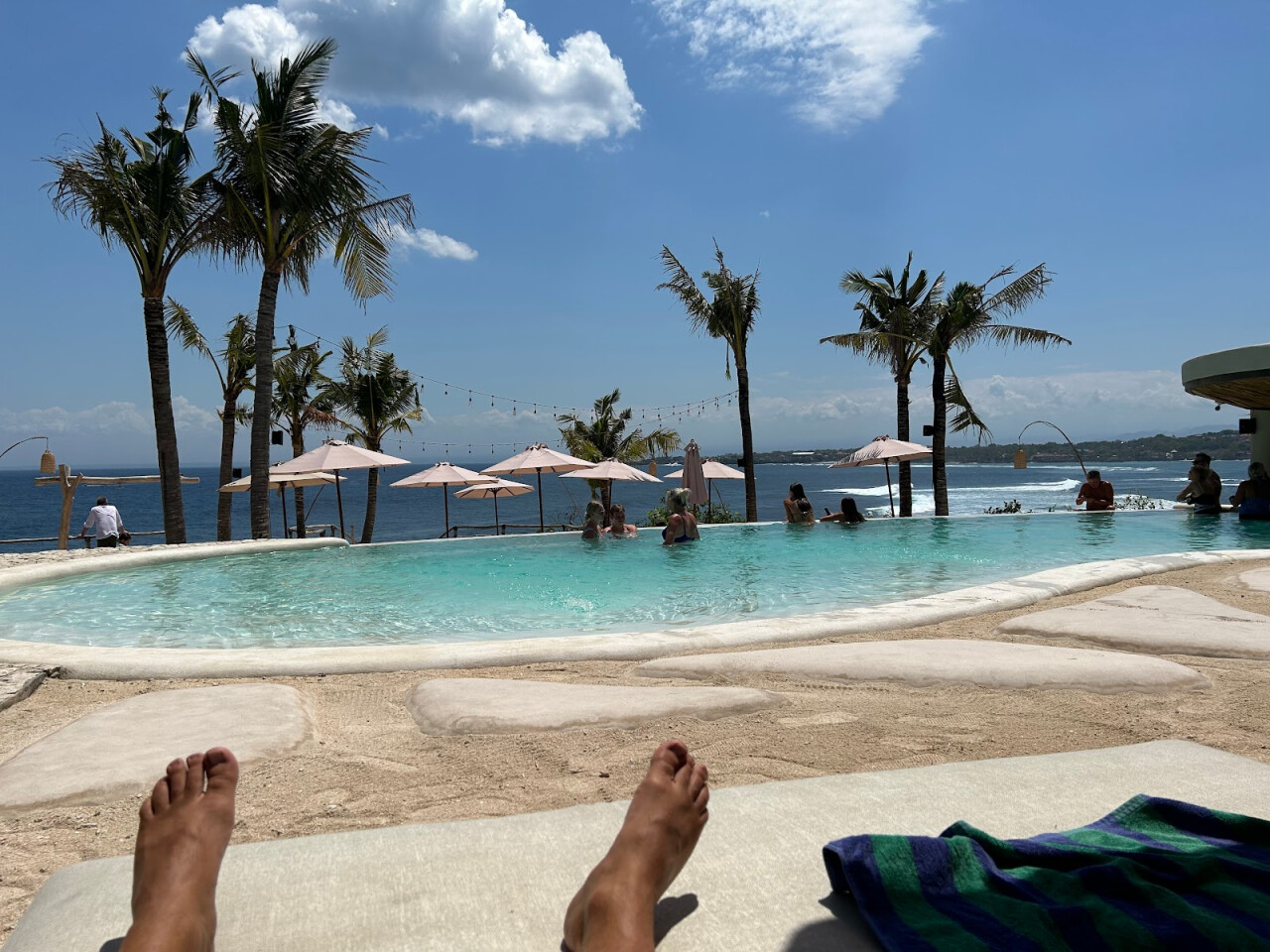 Suku Beach Club