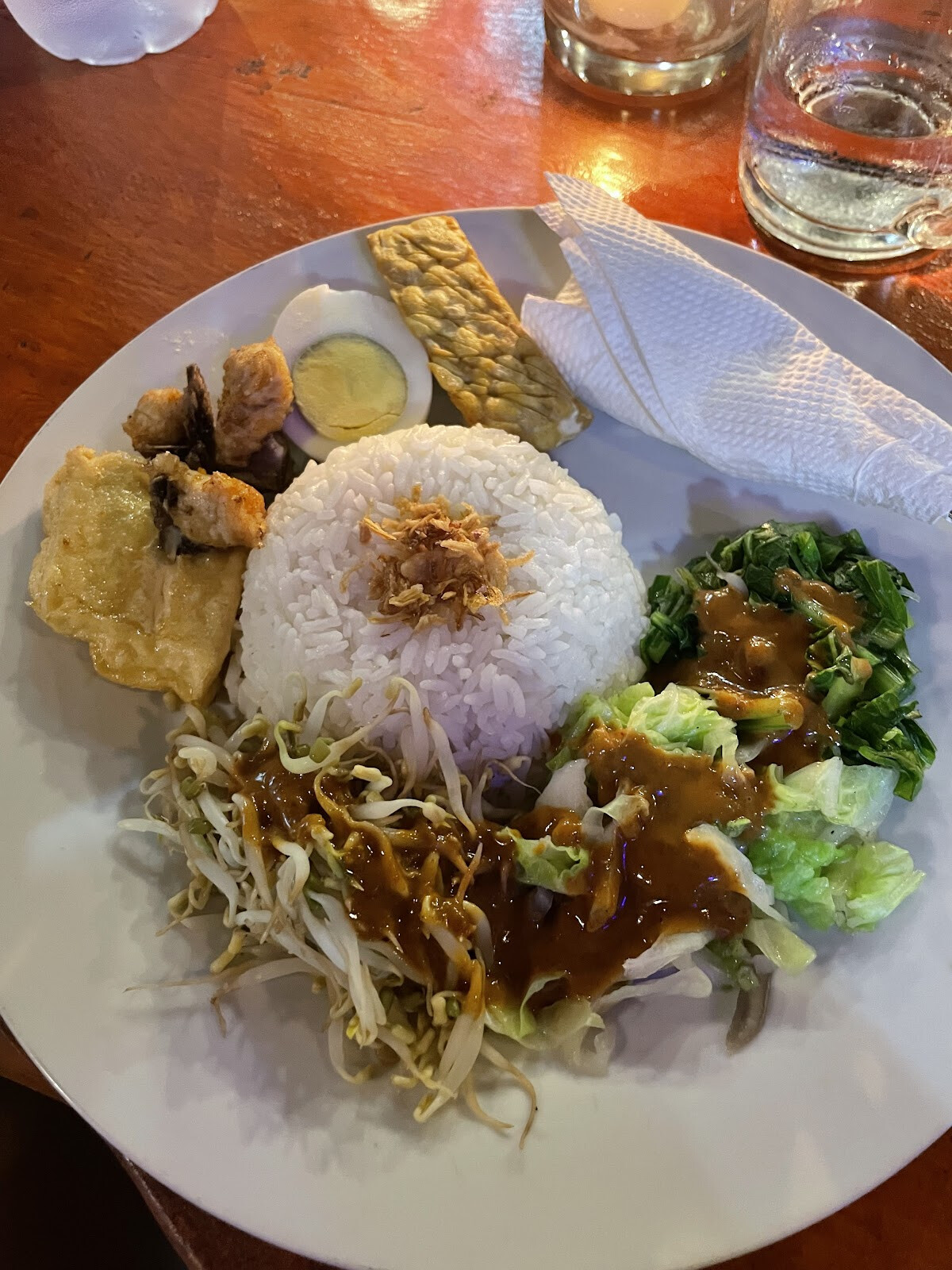 Warung J. Pudak