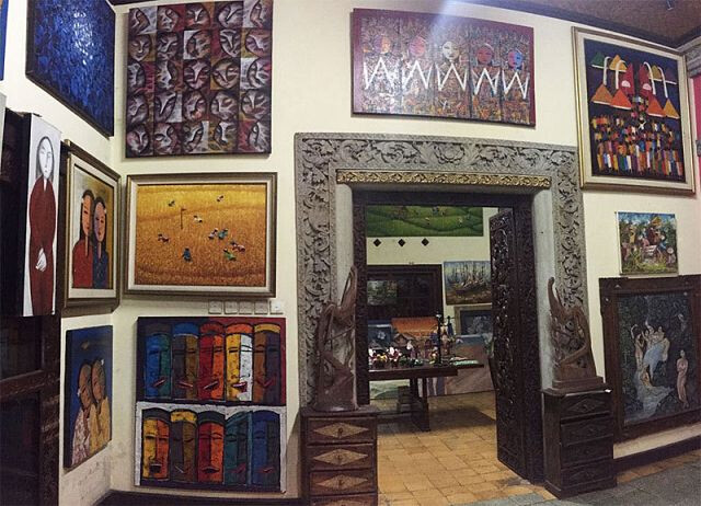 Галерея Adipati Soeryo Gift Shop