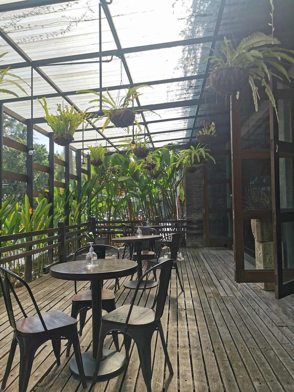 Marina Cafe