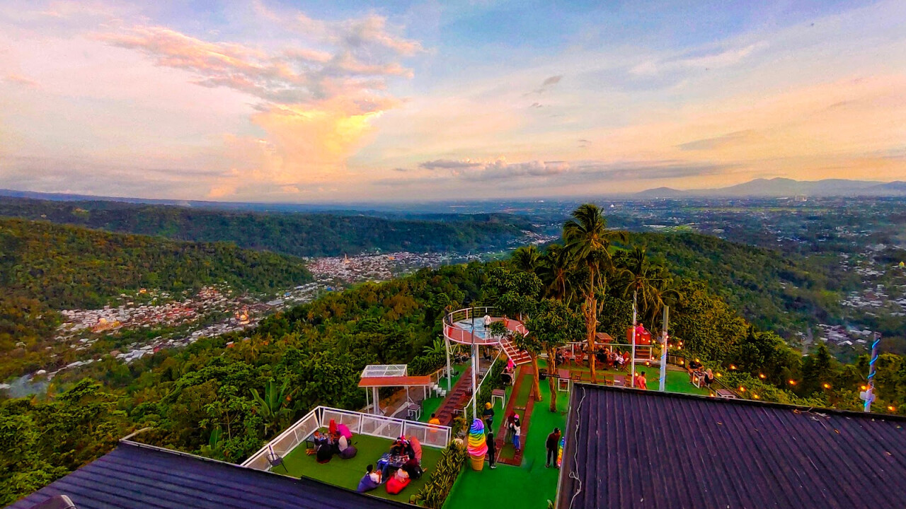 Dpuncak Lombok
