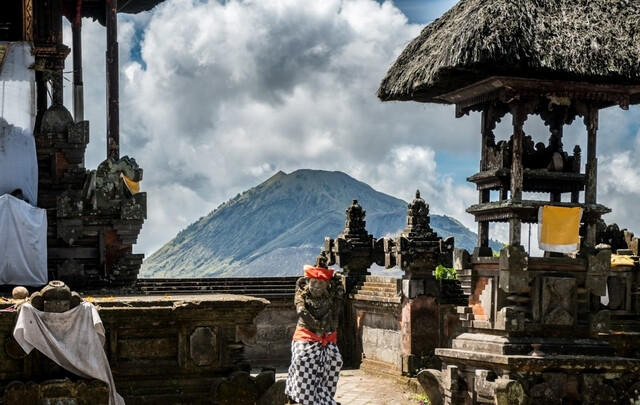 Храм Ulun Danu Batur
